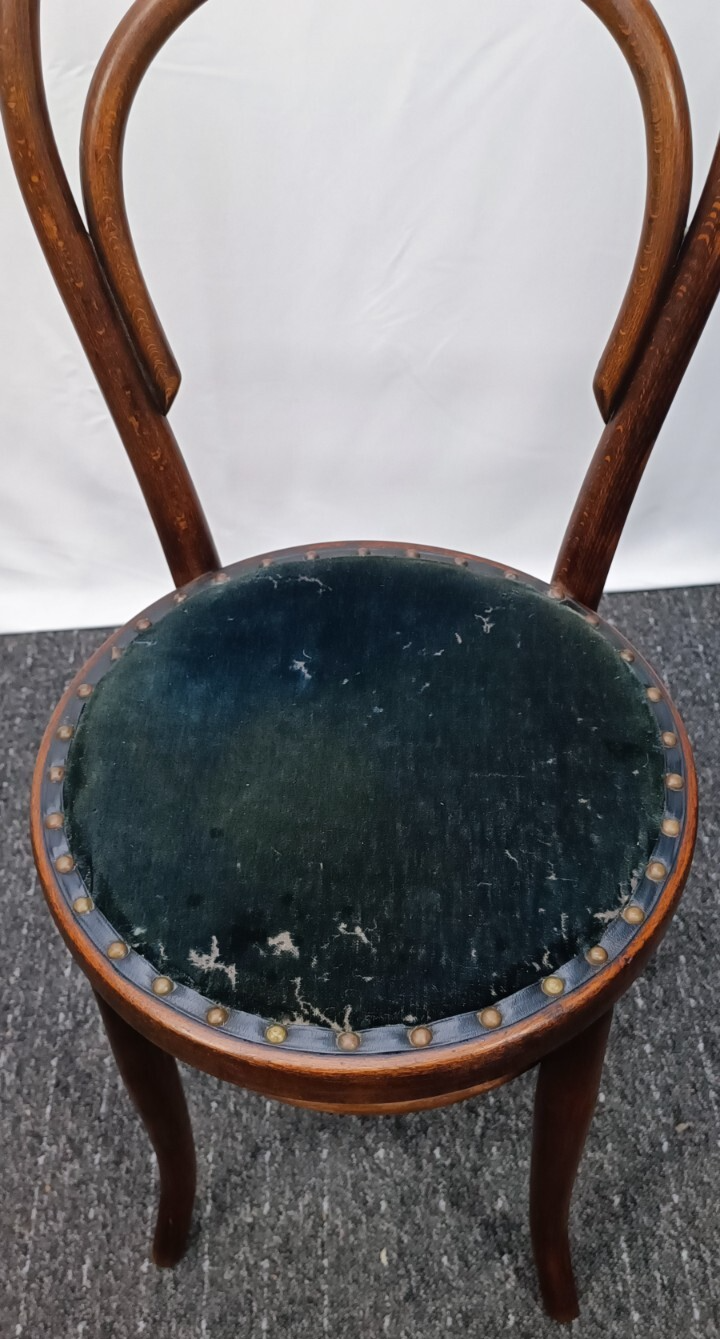 1 von 2 Stuhl im Stil Thonet Nr. 14 England Vintage Antik  Bugholz Manchester