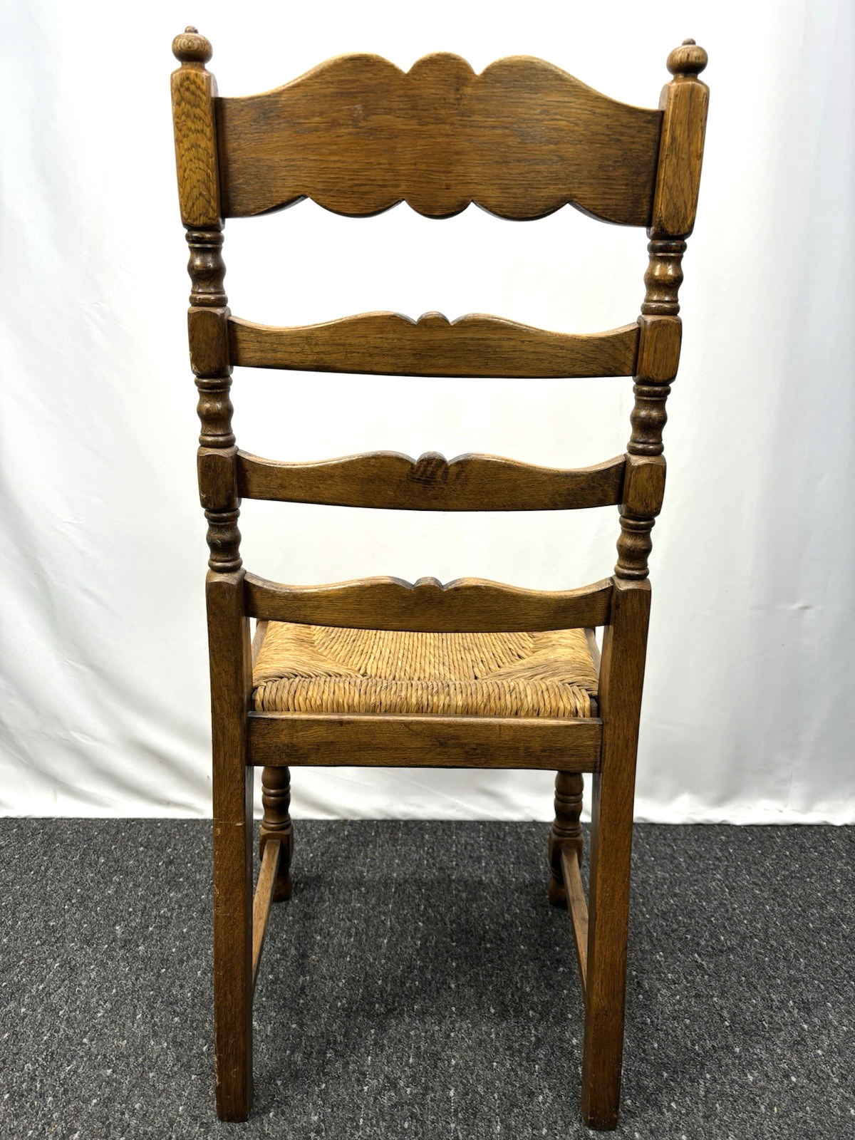 Castle Furniture Stuhl – Massivholz, Geflochtene Sitzfläche, Landhausstil – Top