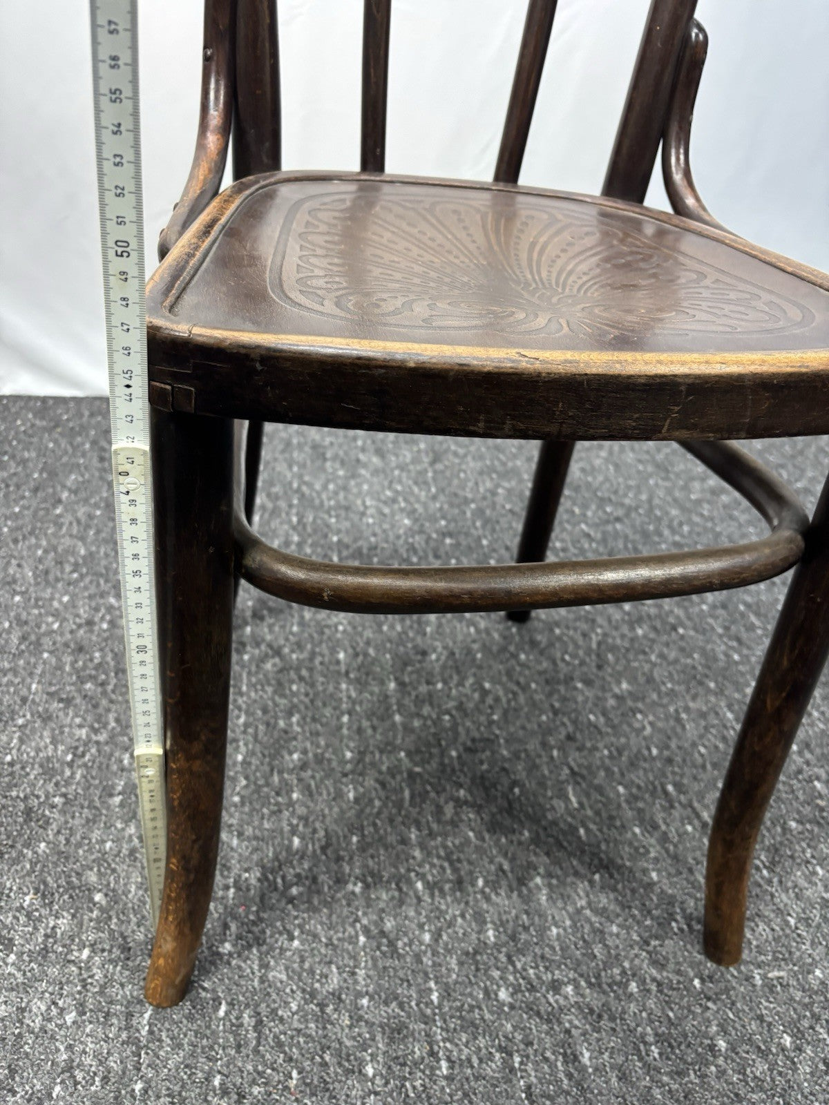 Bistrostuhl Kaffeehaus Prägesitz Art Deco Massivholz Antik