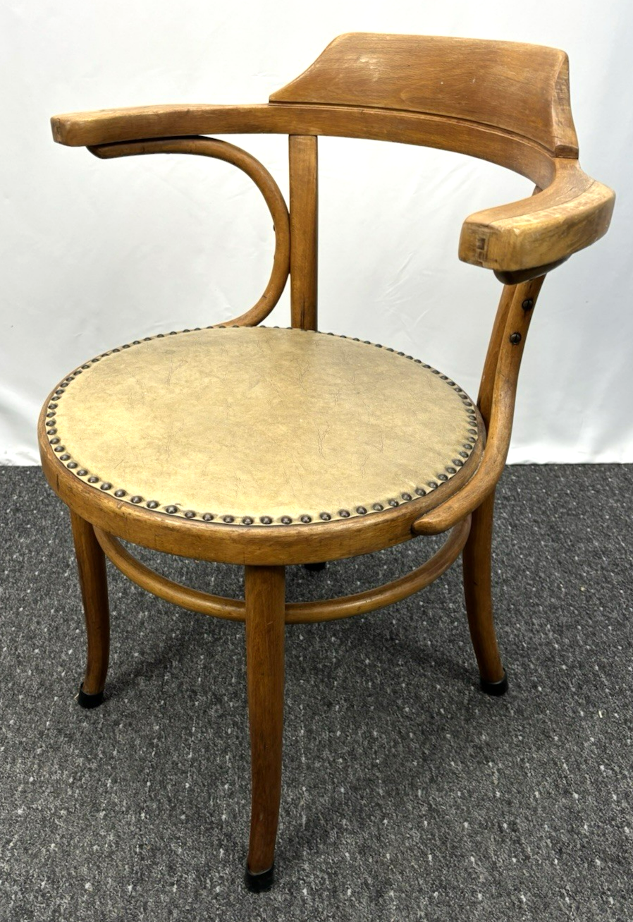 1 von 2 Armlehnstuhl  MUNDUS / Thonet Holz  Art Deco Bauhaus Büro Stuhl Leder
