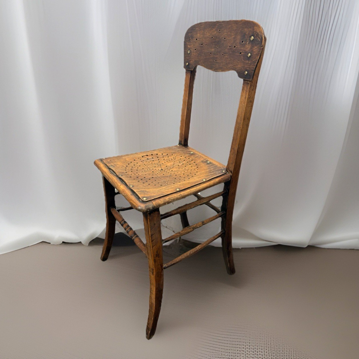 Kaffeehausstuhl Prägesitz Art Deco Bistro Esszimmer