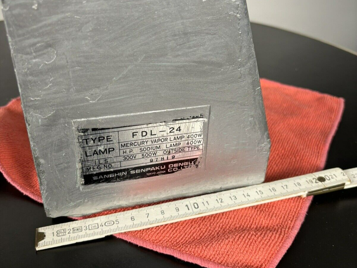 Suchscheinwerfer Alu/Edelstahl Schifffahrt Vintage Bauhaus Sanshin Senaku Dengli