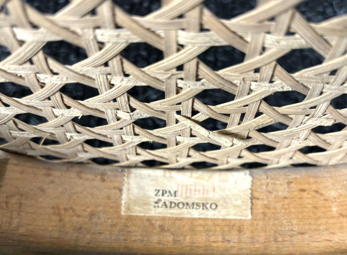 1 / 2 Kaffeehausstuhl ZPM Radomsko (Thonet Sessel Nr. 5) Bugholz Wiener Geflecht