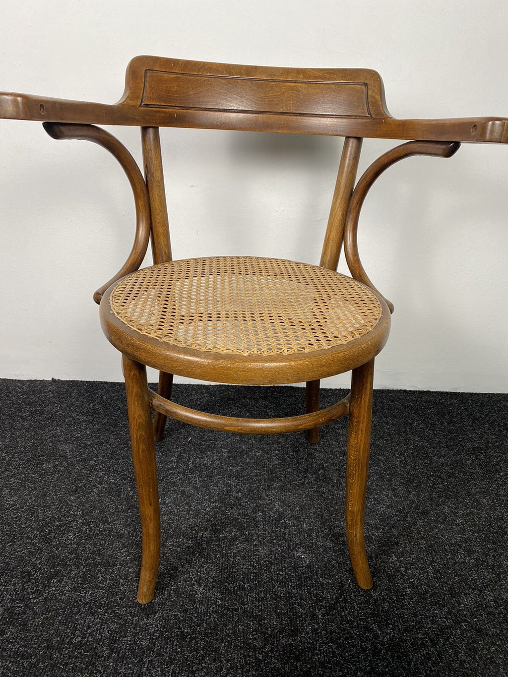 Armlehnstuhl Fischel im Thonet Stil Wiener Geflecht ArtDeco