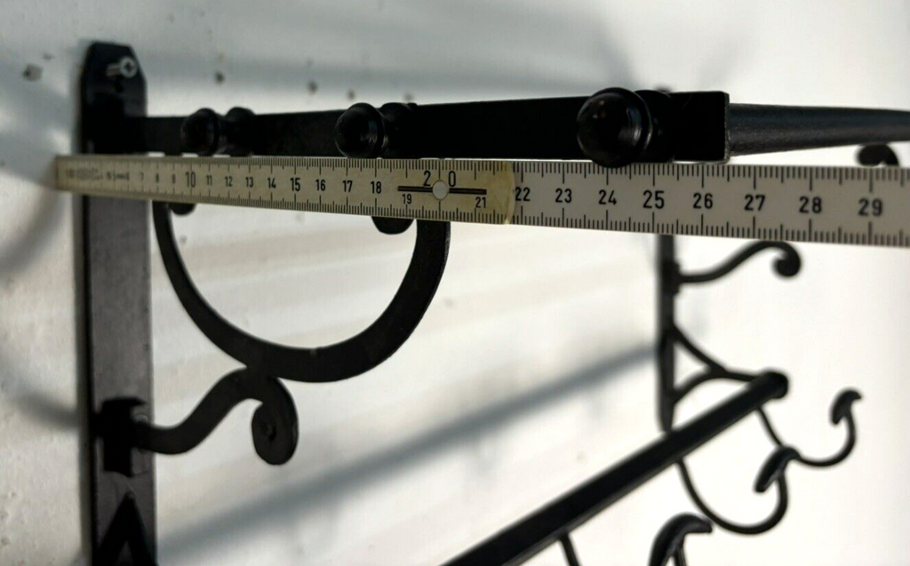 Wandgarderobe Stahlrohr schwarz mit Hutablage Art Deco Bauhaus 