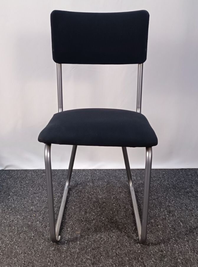 1 von 2 Stühlen Stuhl Bauhaus Stahlrohr Vintage Stahlrohrmöbel Gispen Stil