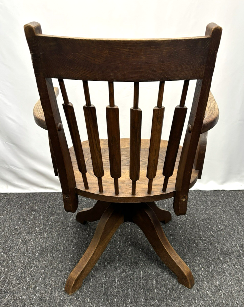 Antiker Direktionsstuhl Art Déco Massivholz Armlehnen Bürostuhl 1930er Drehbar