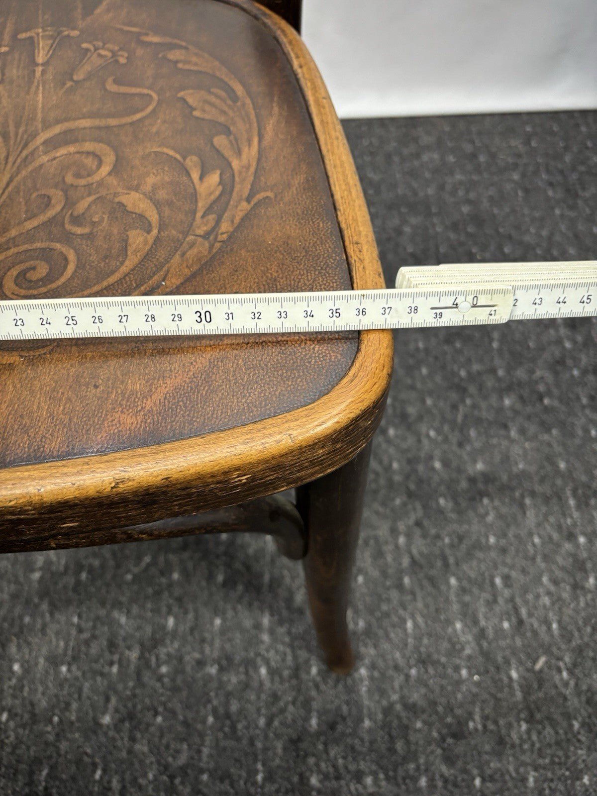 1 von 5 Mundus (ehem. Thonet) für Bastler Kaffeehausstuhl  Prägesitz Art Deco