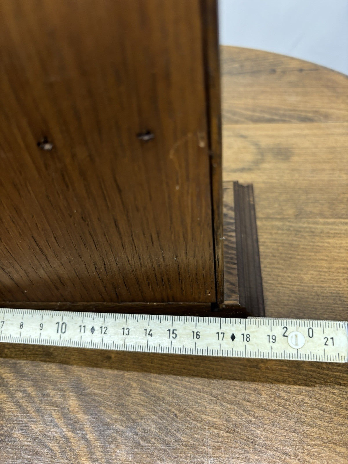 alter Schlüsselkasten mit Spiegeltüre Holz Art Deco Vintage