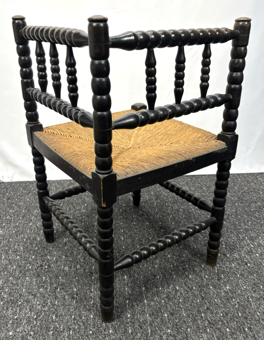 Eckstuhl Damenstuhl Kinderstuhl Korbgeflecht Vintage