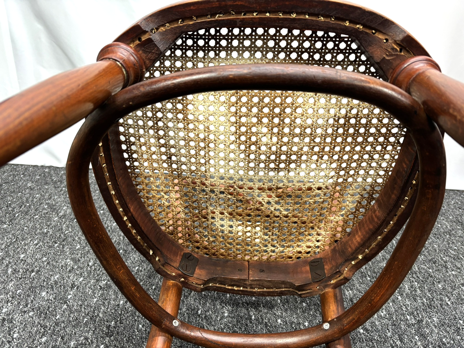 1 von 2 ORIGINAL THONET Nr. 1 ab 1850 Kaffeehausstuhl Sammlung Museum  Antik