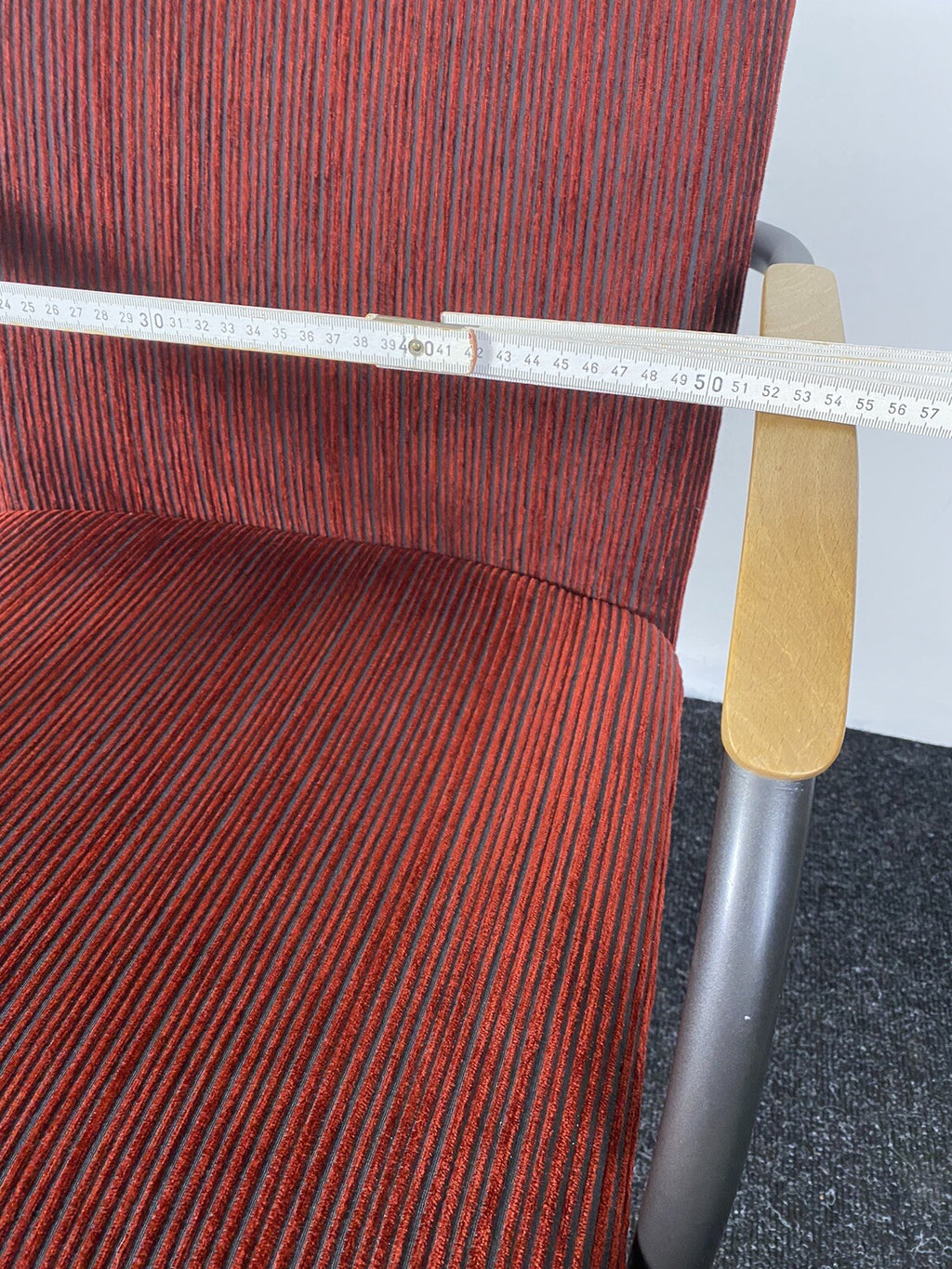 1 von 4 Armlehnstuhl Stahlrohrgestell Freischwinger Polsterstoff Bauhaus Vintage