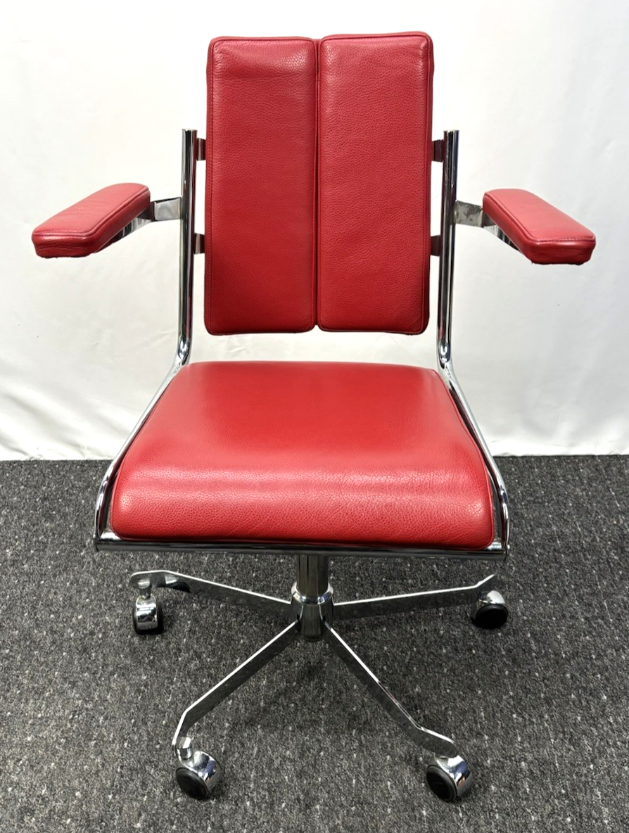 1 von 2 Schreibtischstuhl D12 von Tecta Büro Drehstuhl  Leder Rot Vintage