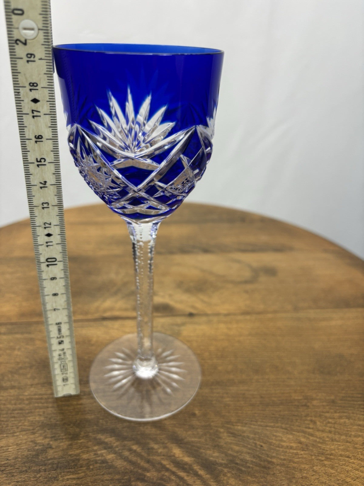 Römer Kristall Glas Weinglas blau Stil Baccarat um 1916 Vintage