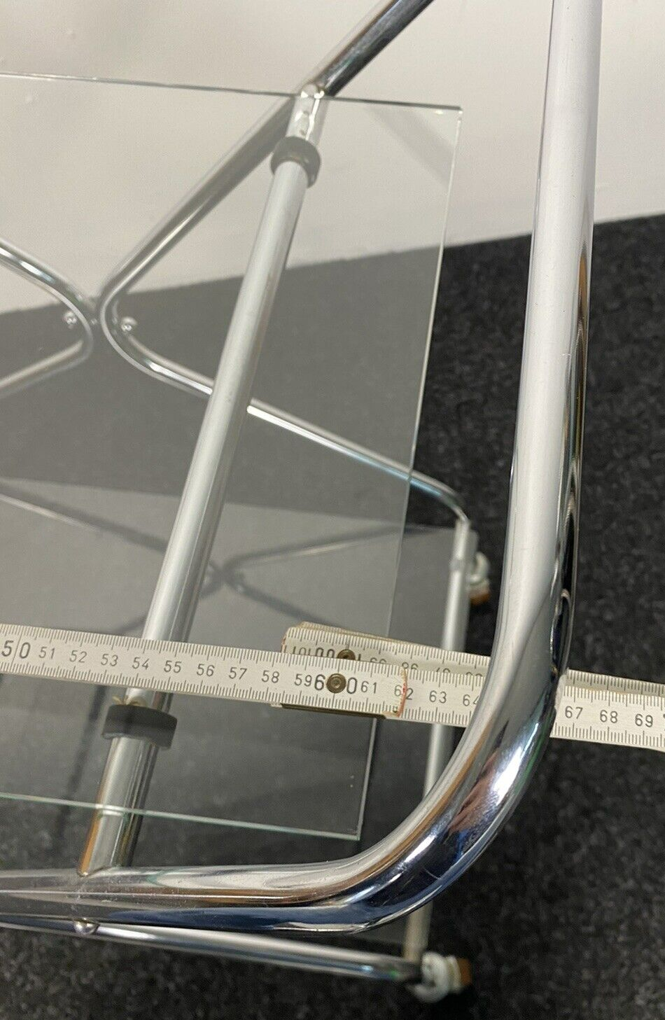 Servierwagen Barwagen Küchenwagen Stahlrohr Bauhaus Glas