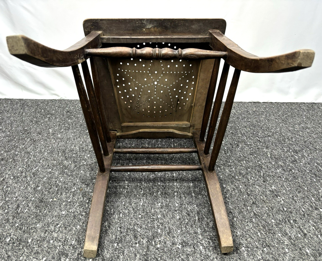 Bistrostuhl Kaffeehaus Prägesitz/ Lehne Massivholz Art Deco Antik