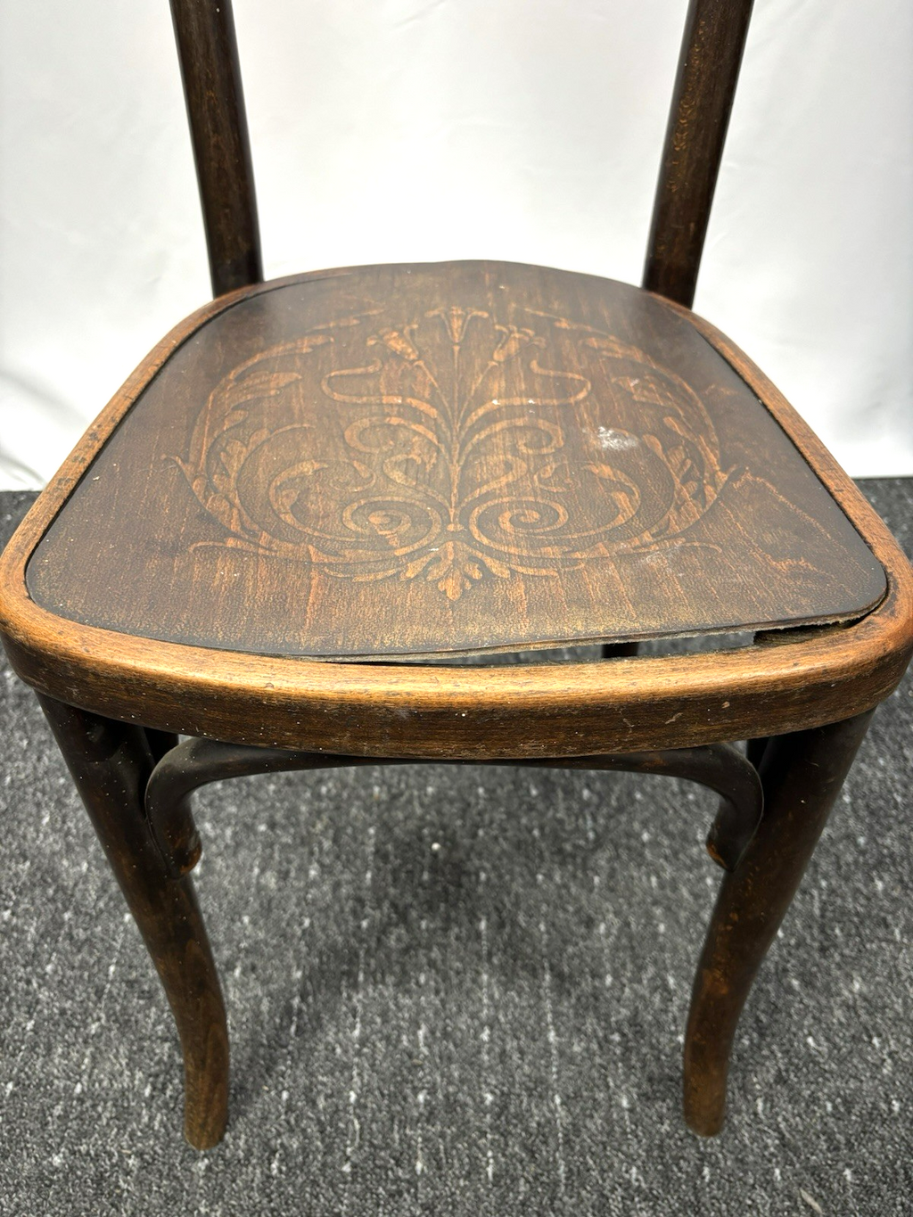 1 von 5 Mundus (ehem. Thonet) für Bastler Kaffeehausstuhl  Prägesitz Art Deco