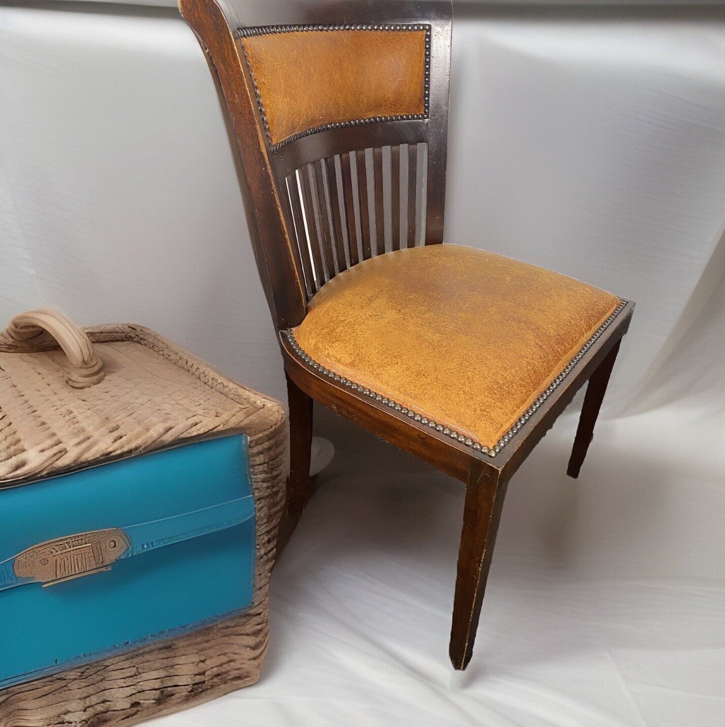 1 von 2 Hochlehnstuhl ArtDeco Leder extra breit, Büro, Esszimmer