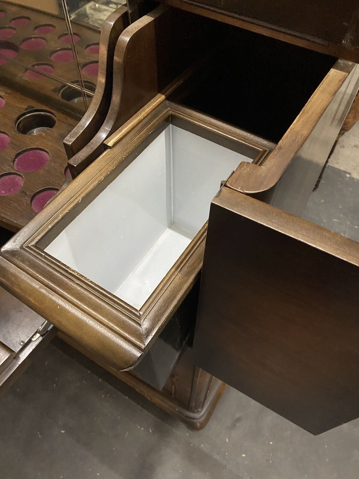 Barschrank Chippendale Eiche Antik ca 1920 Kommode ArtDeco