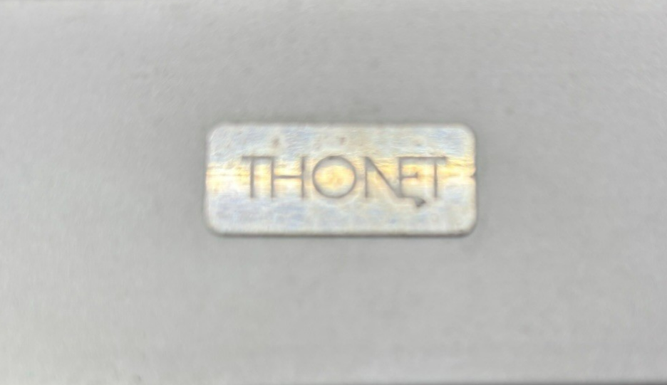 1 von 10 ORIGINAL Thonet Gartenstuhl Outdoor Armlehnstuhl Alu Kunstst. Bauhaus