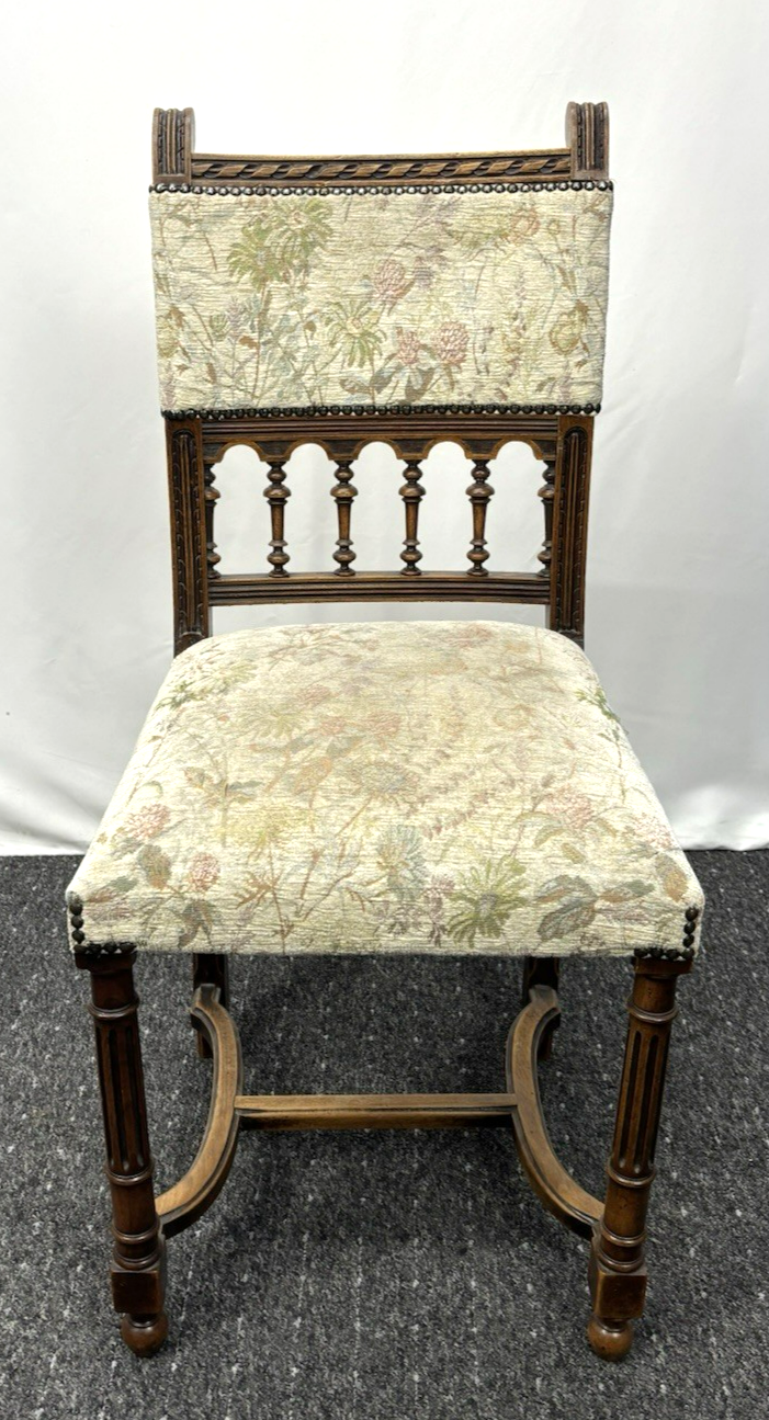 1 von 3 Holzstuhl Polsterstuhl aus Massivholz Art Deco Historismus Stil  Vintage