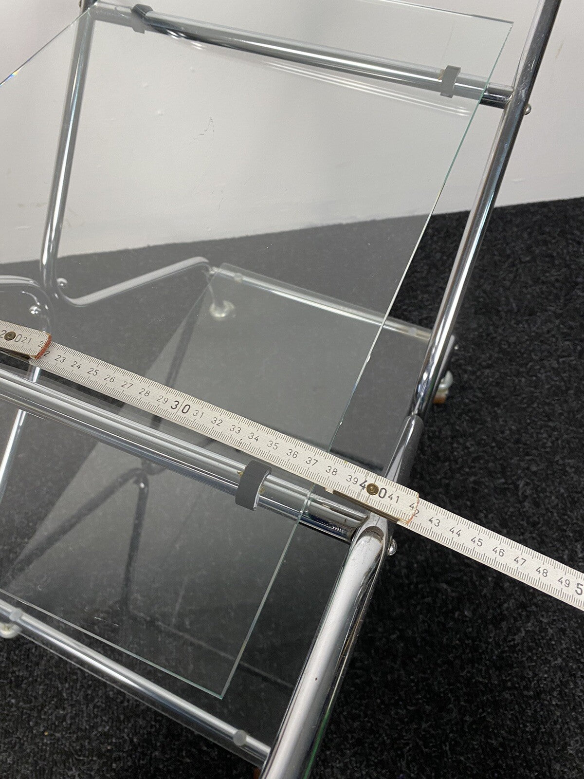 Servierwagen Barwagen Küchenwagen Stahlrohr Bauhaus Glas