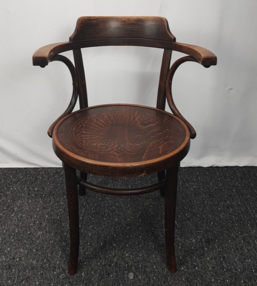 Antiker Cosmos Thonet Bugholz Armlehnstuhl Jugendstil Kaffeehausstuhl Ornament