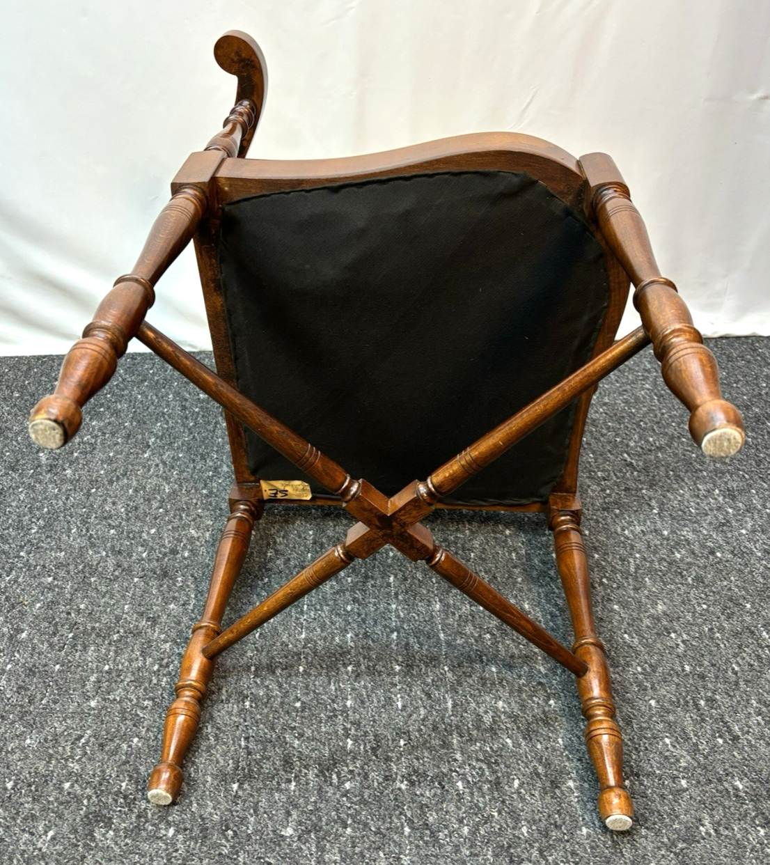Eckstuhl Schminkstuhl Captain Chair Vintage Holz gepolsterter Sitz Art Deco