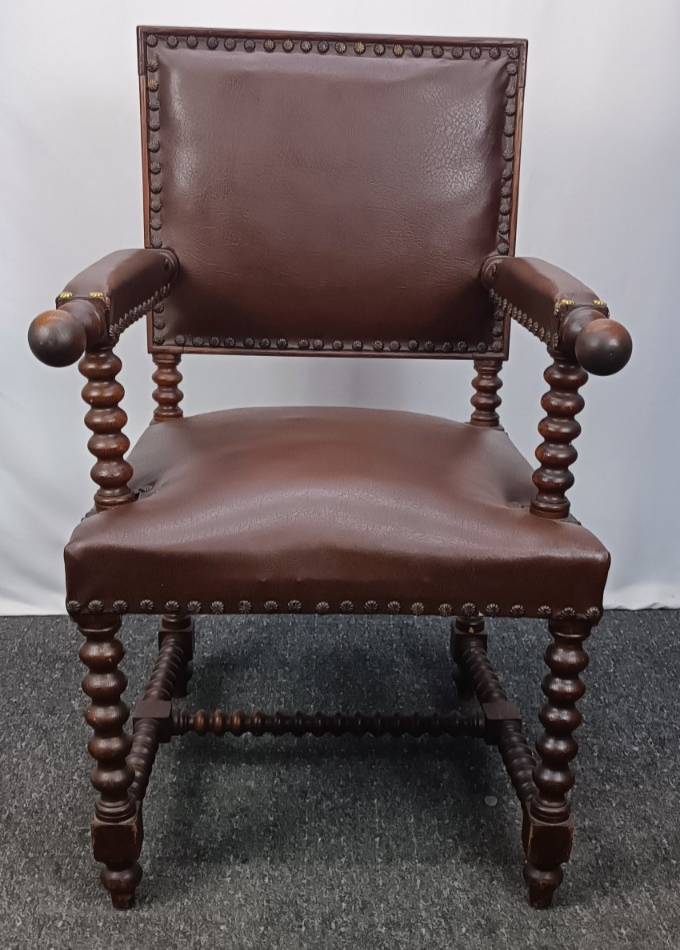 Gründerzeit Armlehnstuhl 1880-1900 Historismus Leder Spulenbeine Original