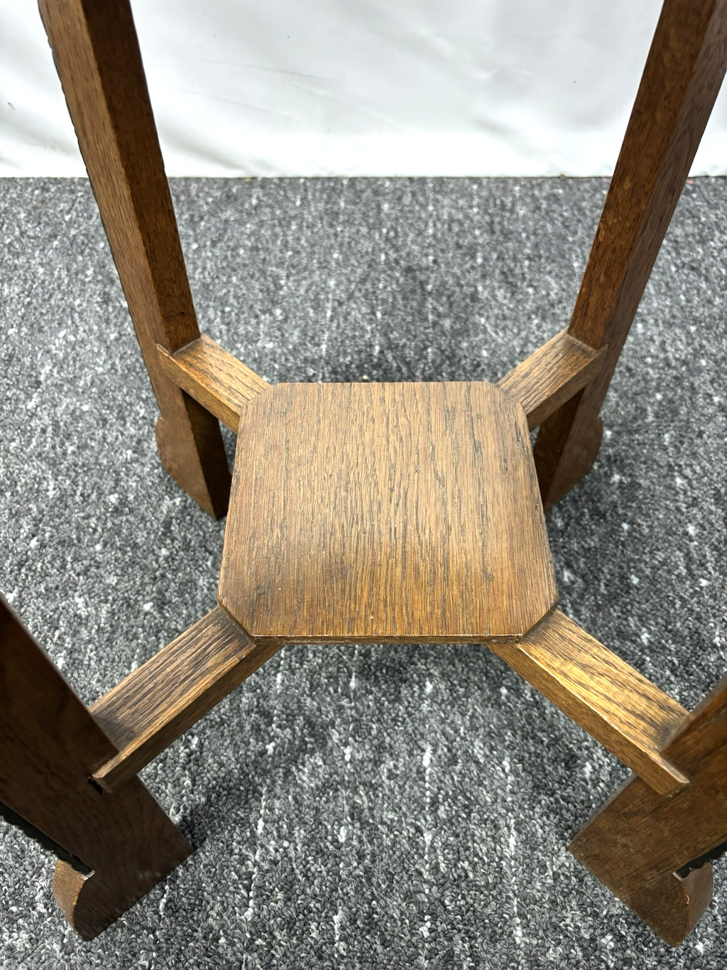 Orientalischer Beistelltisch Holz rund Handarbeit antik marokkanisch Art Deco