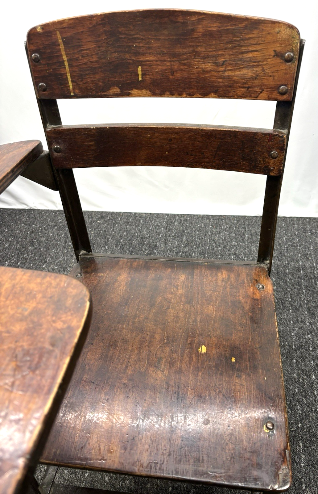 Universitäts- /Schulstuhl USA Desk Chair Massivholz Stahl Büro ca. 1930