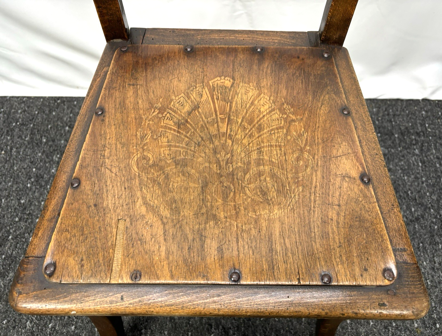 Bistro Kaffeehausstuhl Prägesitz Massivholz Art Deco Küche Schreibtisch