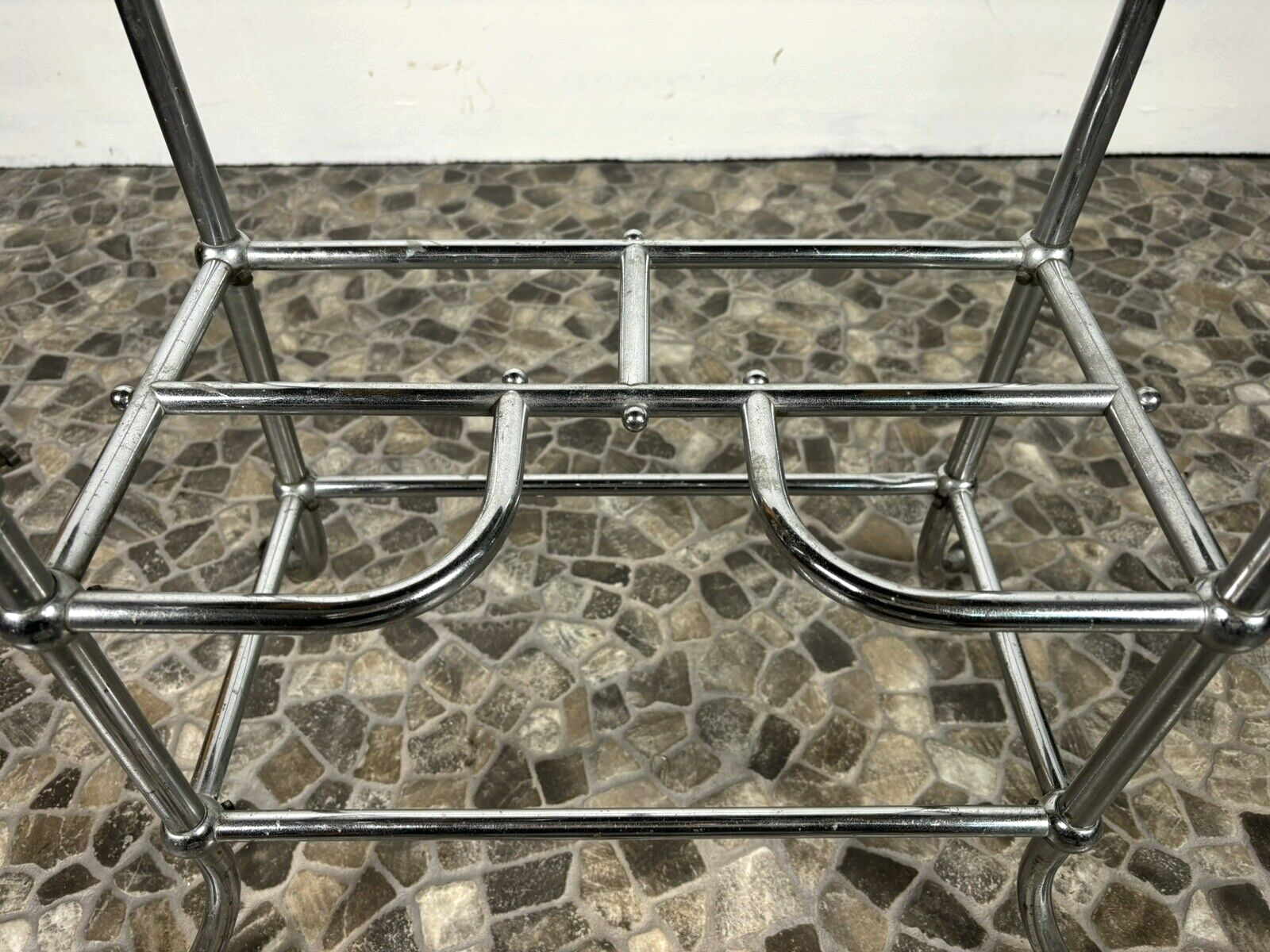 Rauchertisch Stahlrohr Beistelltisch Art Deco Bauhaus schwenkbar