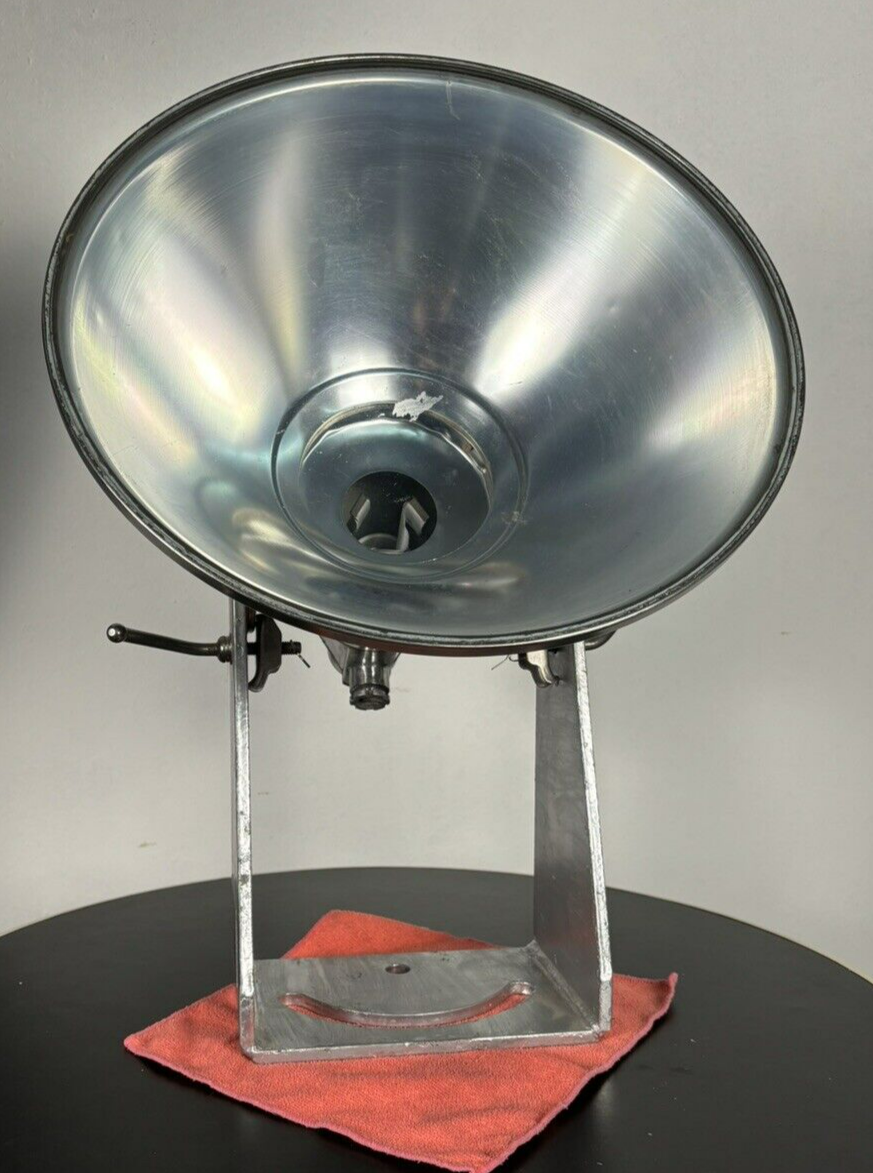 Suchscheinwerfer Alu/Edelstahl Schifffahrt Vintage Bauhaus Sanshin Senaku Dengli