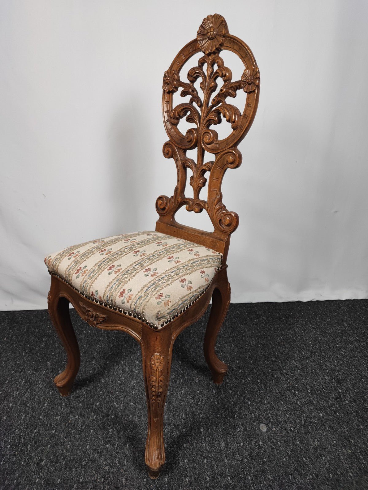 Antiker Prunkstuhl Neobarock geschnitzt Eiche massiv Akanthus Gründerzeit - Wesel Antik Kunst Vintage