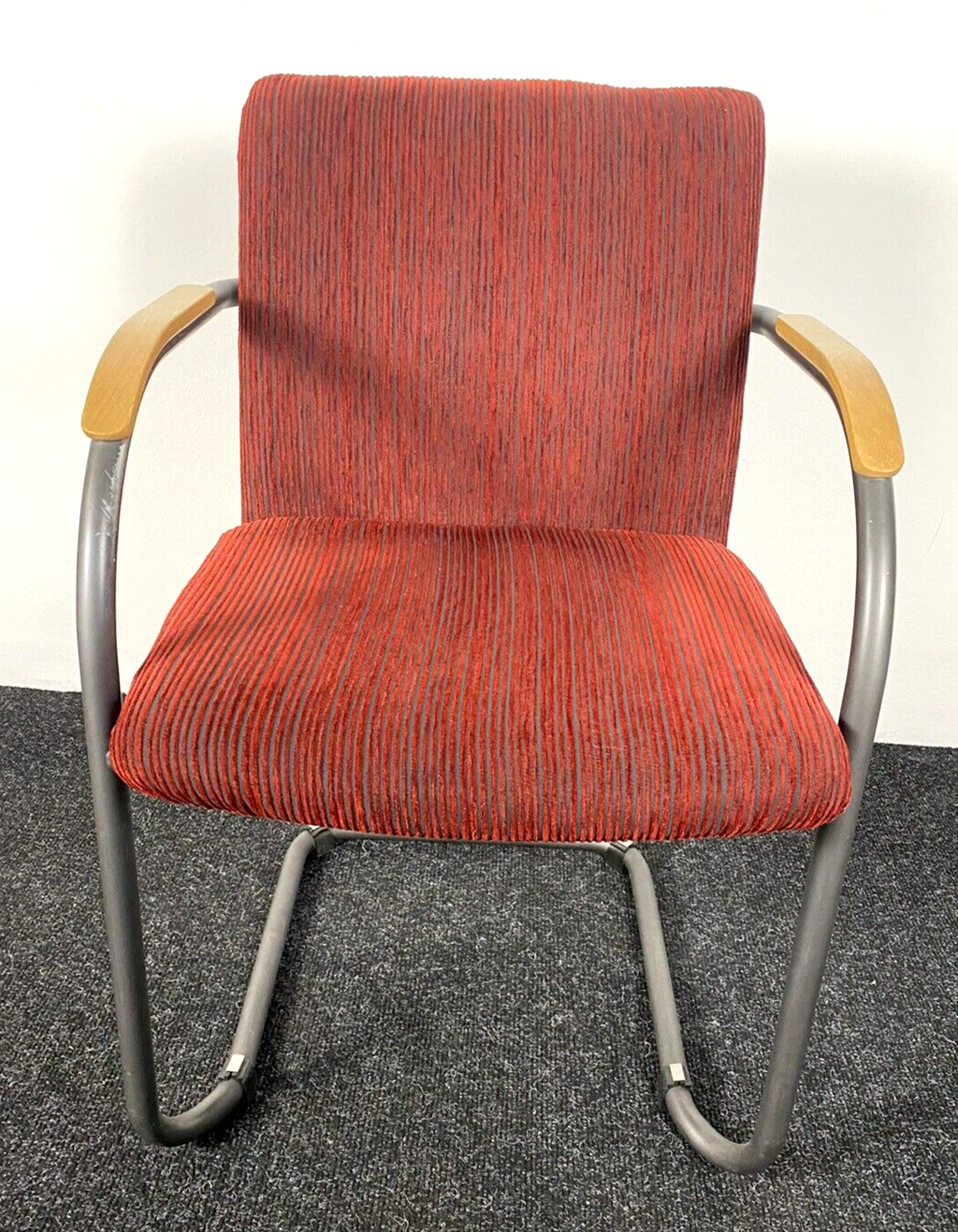 1 von 4 Armlehnstuhl Stahlrohrgestell Freischwinger Polsterstoff Bauhaus Vintage