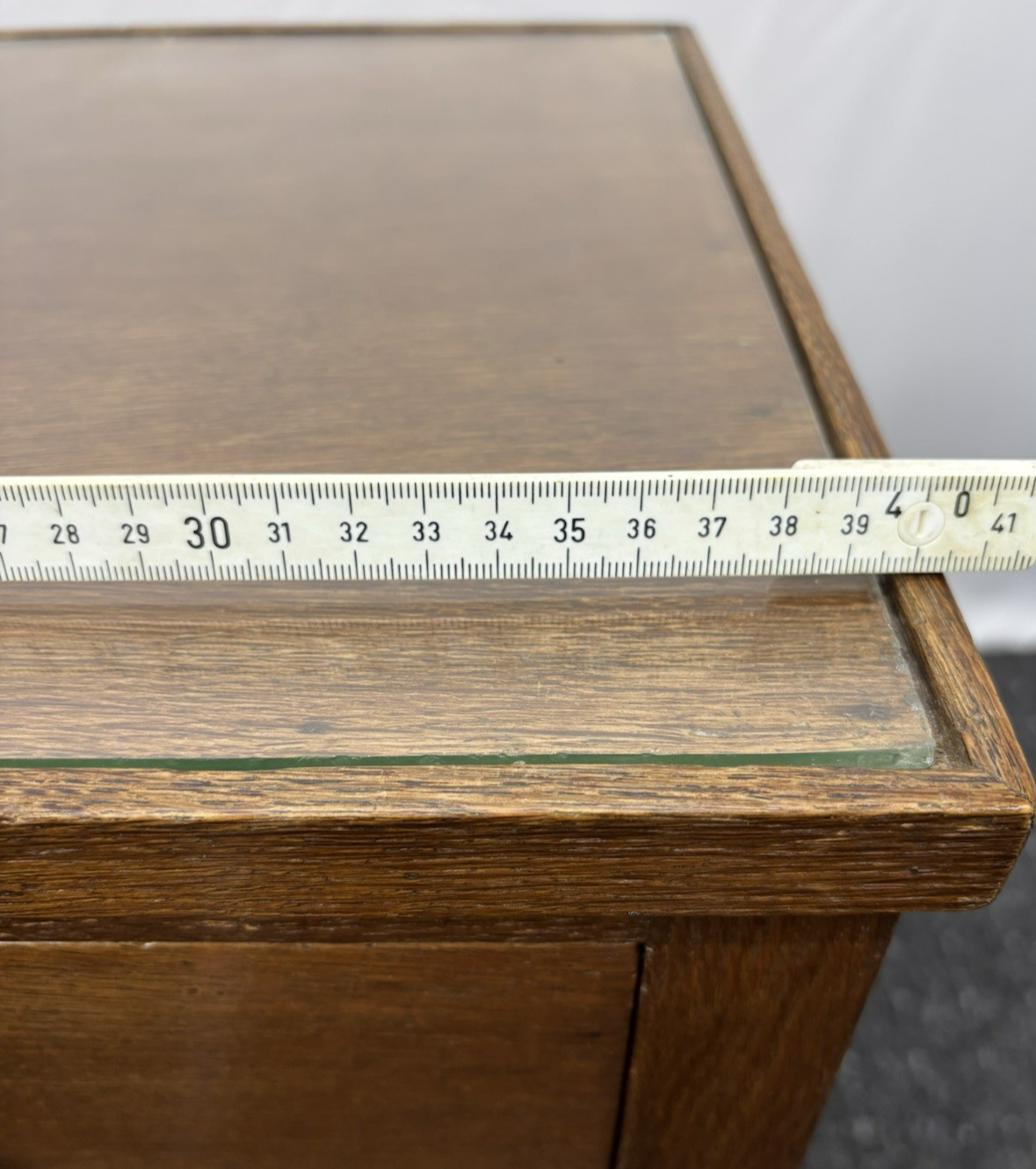 Anrichte Beistelltisch Kommode Schrank Art Deco Antik Holz Glas 65x40x34 cm