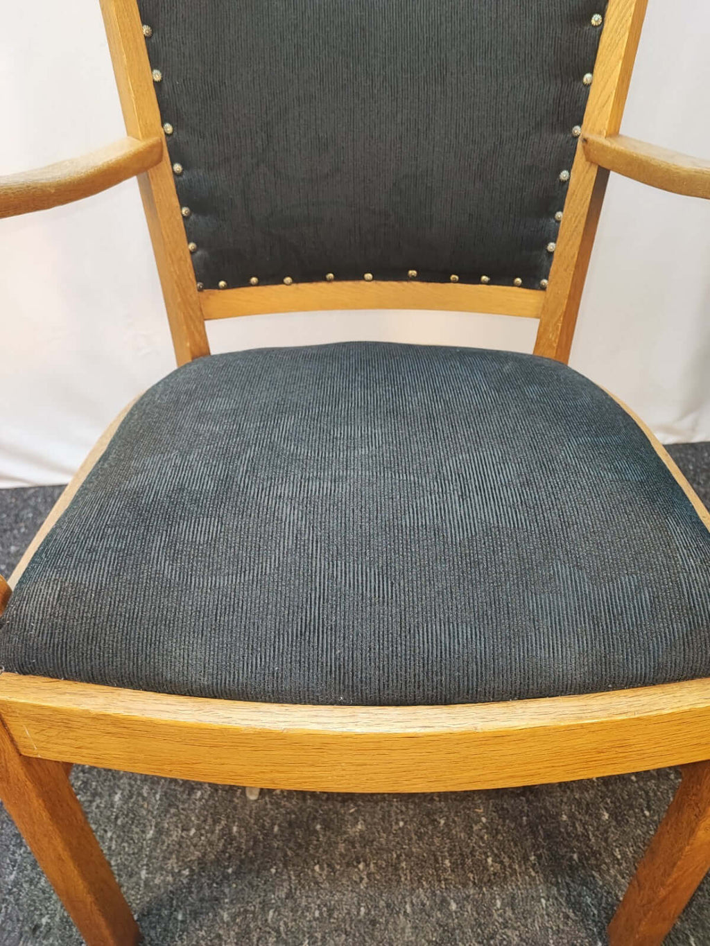 Art Deco Armlehnstuhl Eiche Vintage 30er 40er Federkern Sessel Ziernägel