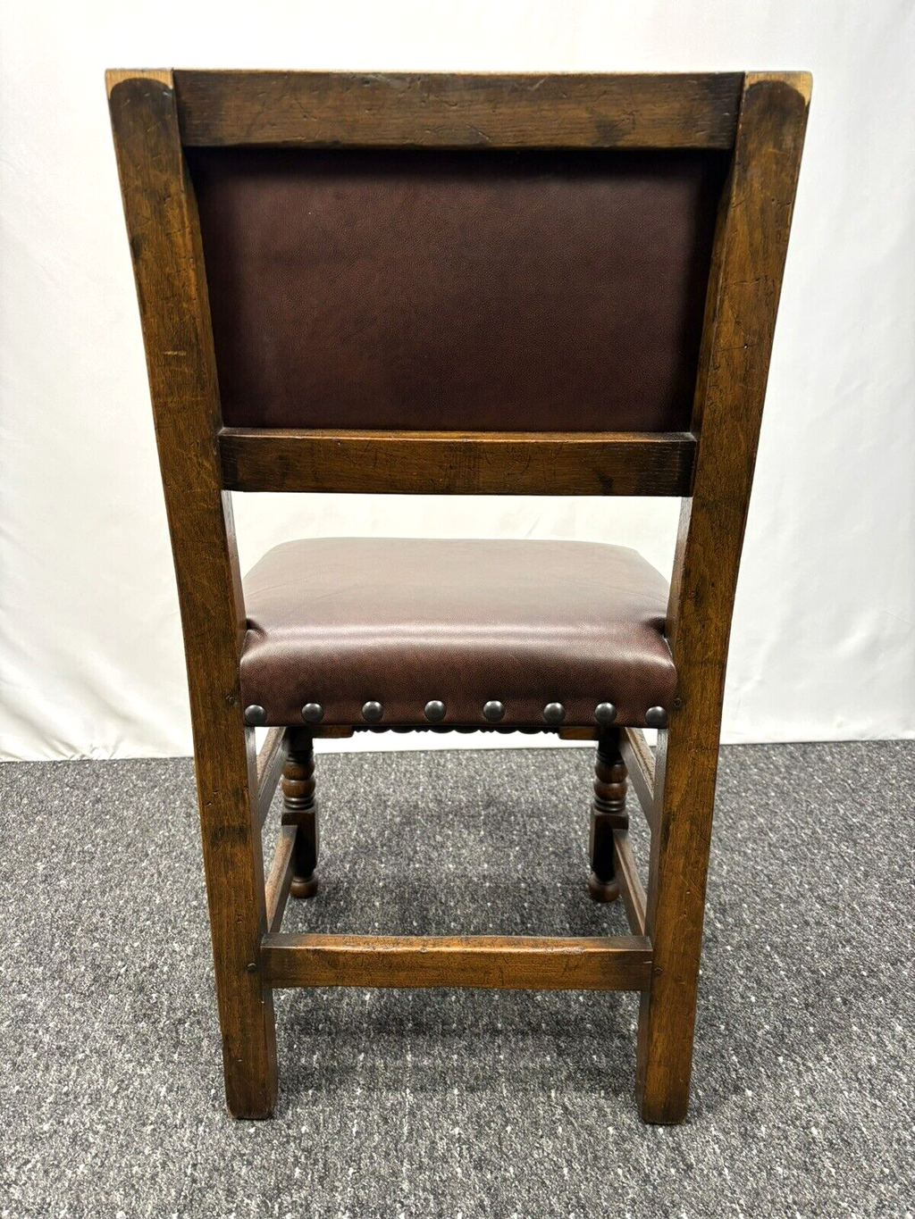 1 von 4 Lederstuhl Esszimmer Art Deco Vintage Massivholz gut gepolstert Büro