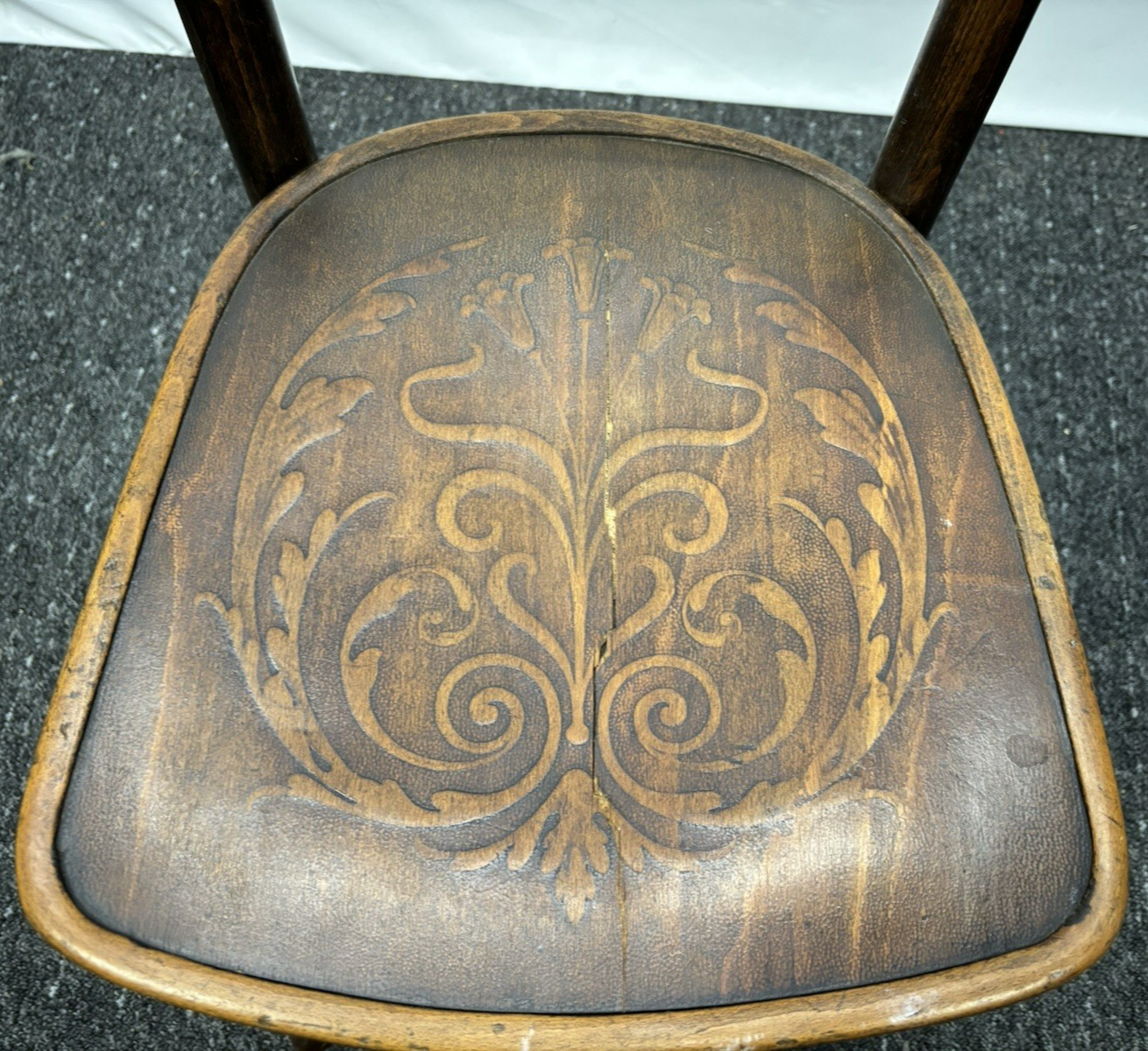 1 von 5 Mundus (ehem. Thonet) für Bastler Kaffeehausstuhl  Prägesitz Art Deco