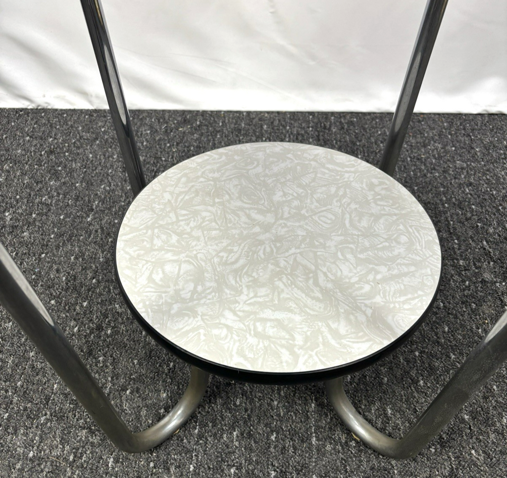 Beistelltisch Stahlrohr Schlaufenfuß Stil Marcel Breuer Art Deco Bauhaus Rund
