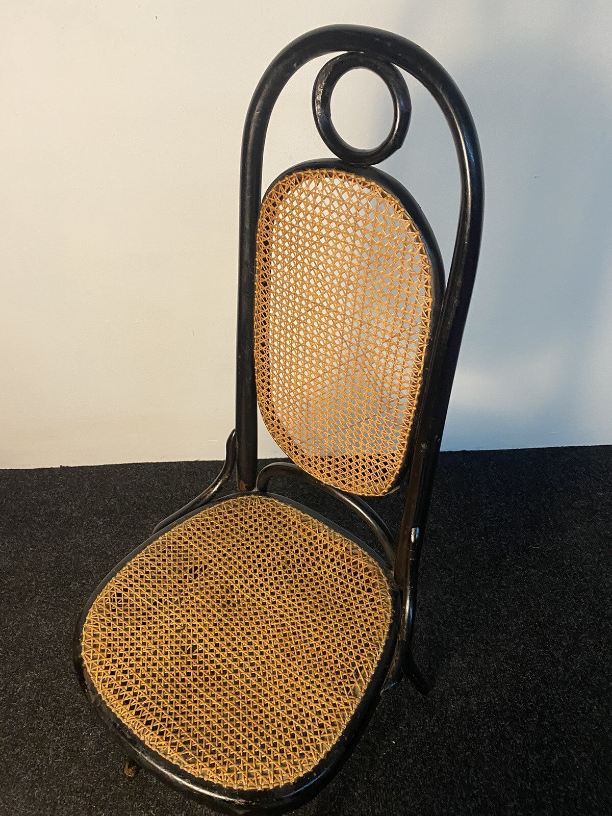 Original Mundus Thonet Salonstuhl Bauhaus ArtDeco hohe Lehne Wiener Geflecht