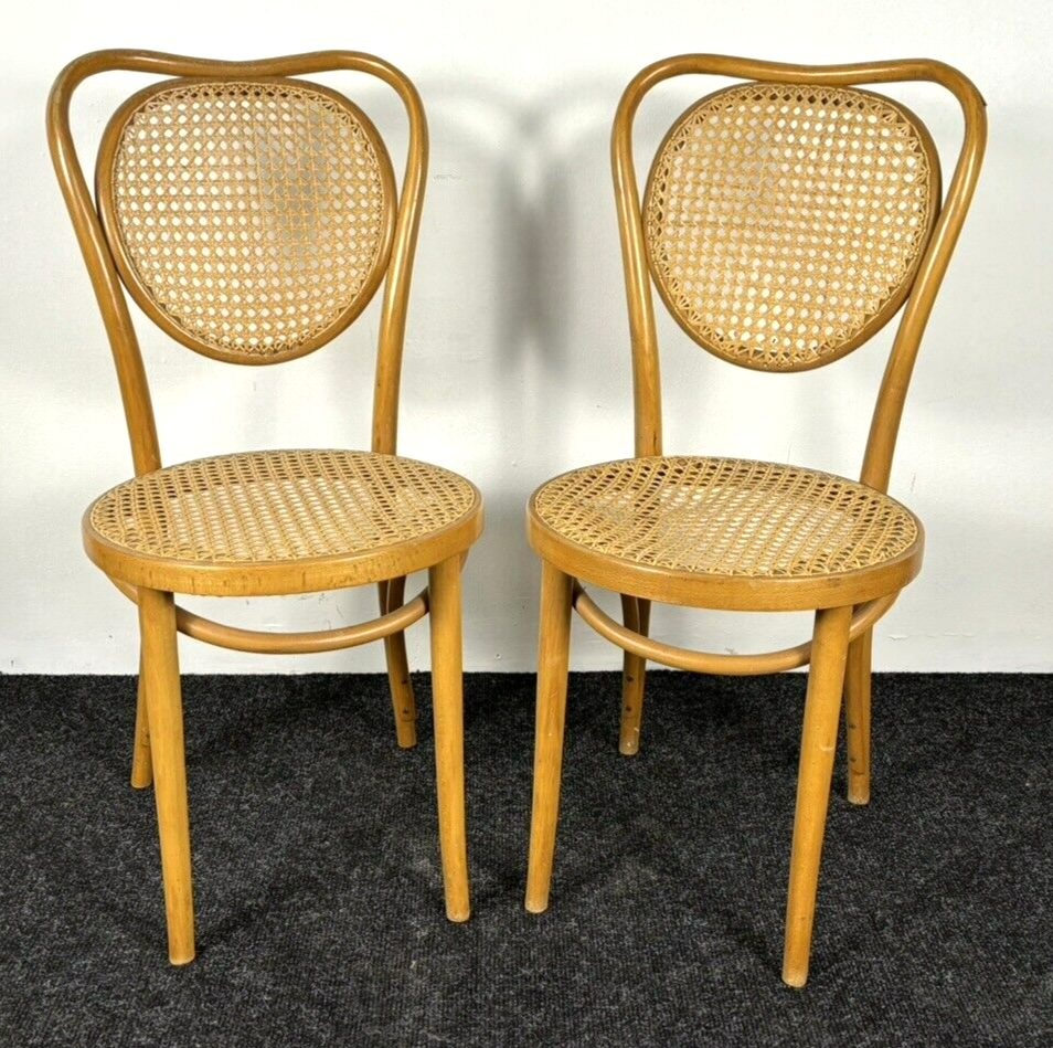 1 / 2 Kaffeehausstuhl ZPM Radomsko (Thonet Sessel Nr. 5) Bugholz Wiener Geflecht
