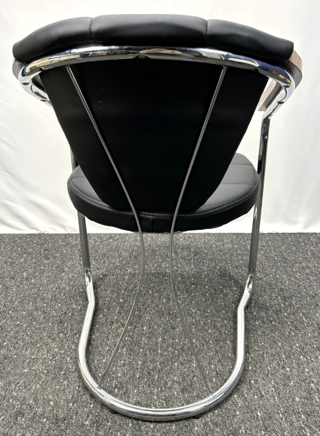 1 von 6 Stuhl Gropius Vintage Kunstleder silber schwarz Büro Esstisch Bauhaus