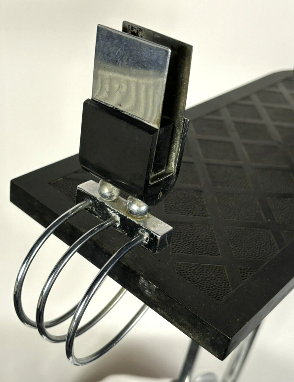 Standaschenbecher, Rauchertisch, Beistelltisch, Bauhaus, Stahlrohr, Art Deco