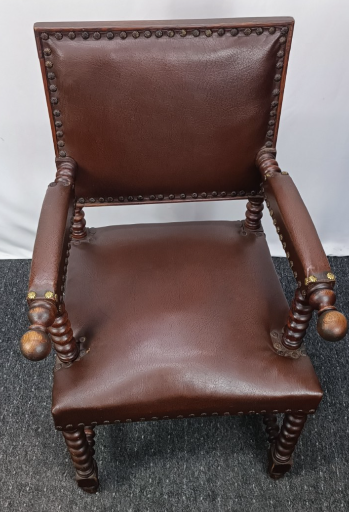 Gründerzeit Armlehnstuhl 1880-1900 Historismus Leder Spulenbeine Original