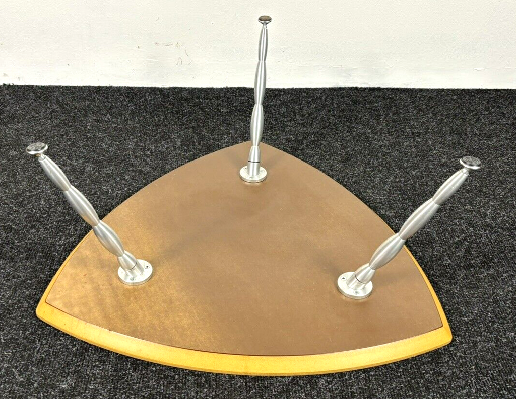 Design Beistelltische Tischset 2tlg Dreieck Dreibein Vintage Bauhaus Edelstahl