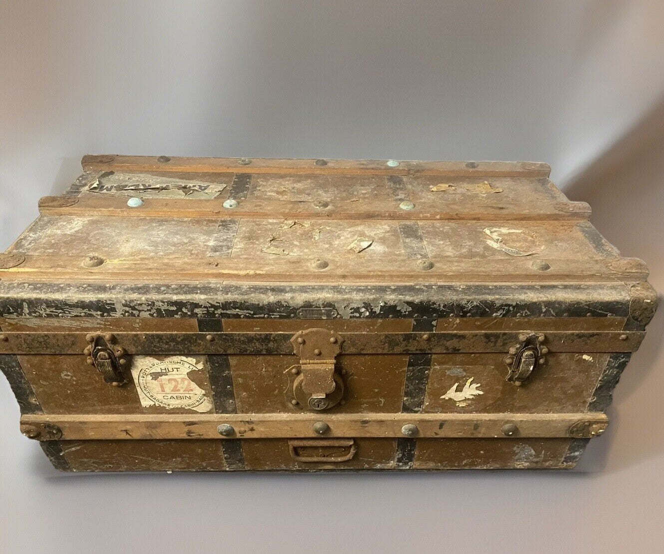 Antiker Koffer, Metall/ Holz, Truhe, Tisch, Holland, Niederlande