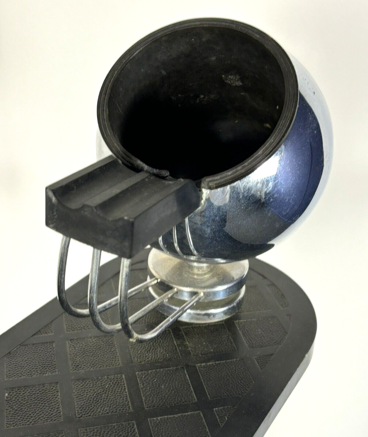 Standaschenbecher, Rauchertisch, Beistelltisch, Bauhaus, Stahlrohr, Art Deco