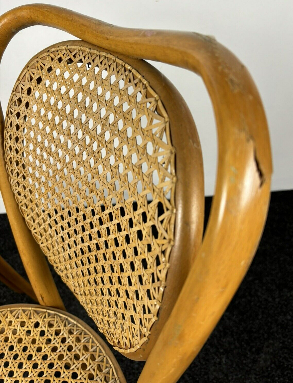 1 / 2 Kaffeehausstuhl ZPM Radomsko (Thonet Sessel Nr. 5) Bugholz Wiener Geflecht